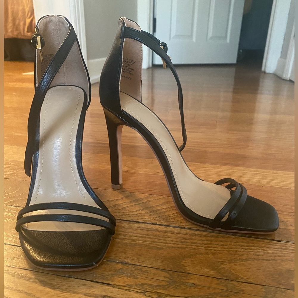 JustFab Black Strappy Heels